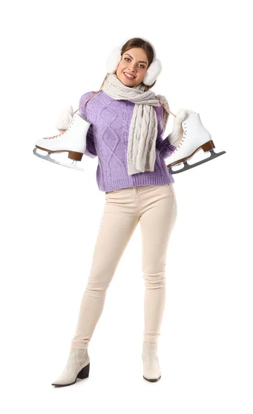 Schöne Junge Frau Winterkleidung Und Mit Schlittschuhen Auf Weißem Hintergrund — Stockfoto
