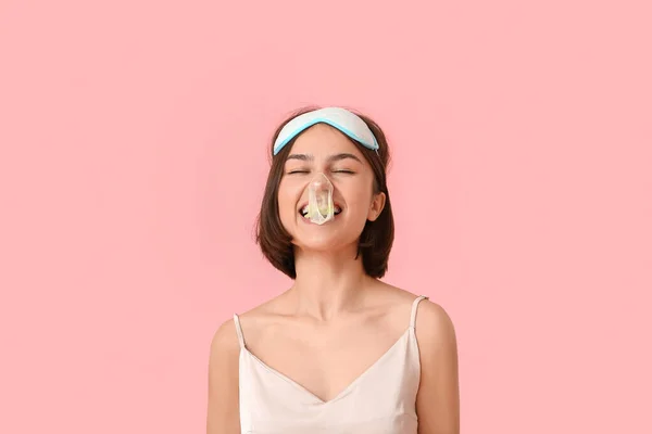 Funny Young Woman Pajamas Chewing Gum Color Background — Stock Photo, Image