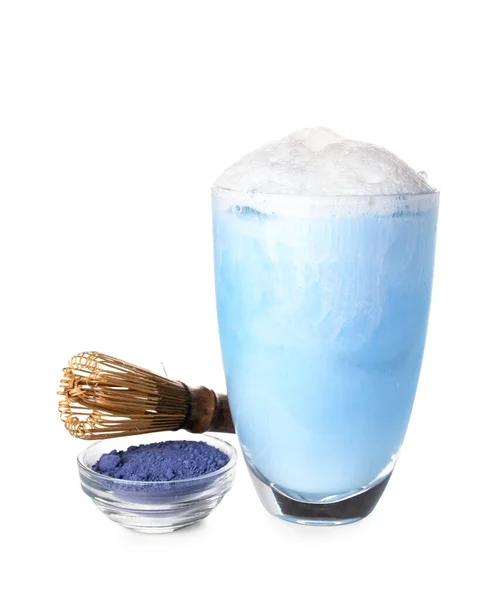 Bicchiere Caffè Matcha Blu Polvere Chasen Sfondo Bianco — Foto Stock