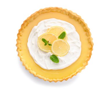 Beyaz arka planda lezzetli limonlu tart.