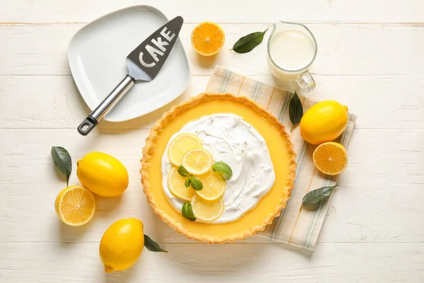 Lezzetli limonlu tart.
