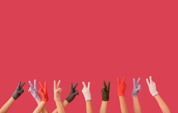 Women Warm Gloves Showing Gesture Color Background — Foto Stock