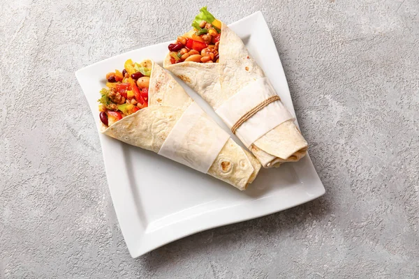 Plate Delicious Burritos Grey Background — Stock Photo, Image