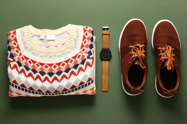 Male Sweater Wristwatch Shoes Green Background — 스톡 사진