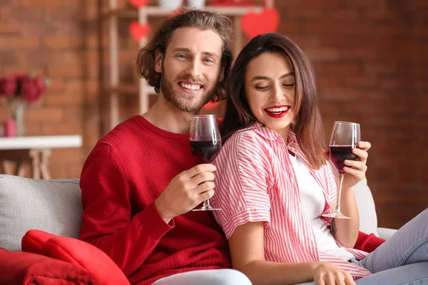 Happy Young Couple Drinking Wine Home Valentine Day — Fotografia de Stock