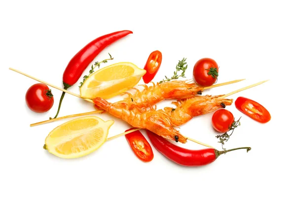 Grilled Shrimp Skewers Lemon Chili Pepper White Background — Stockfoto