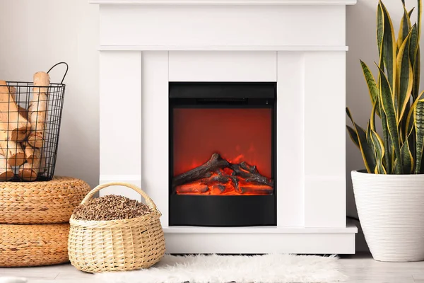 Baskets Pellets Firewood Mantelpiece Living Room — Stockfoto