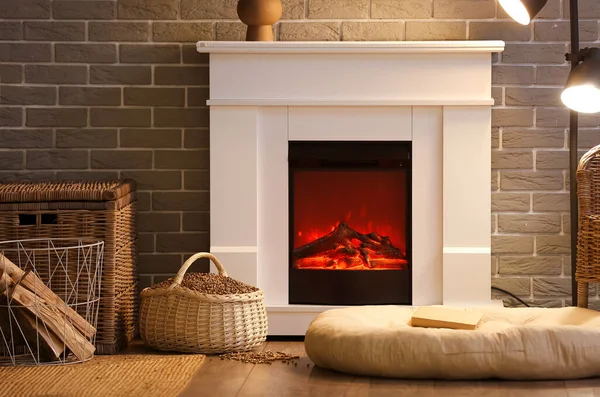 Interior Modern Living Room Mantelpiece Firewood Glowing Lamp — Stockfoto