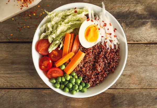 Healthy Quinoa Bowl Egg Wooden Table — 스톡 사진
