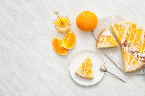 Tasty Citrus Cake Oranges Table — Stock Photo, Image