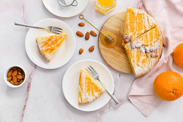 Tasty Citrus Cake Oranges Table — Stockfoto