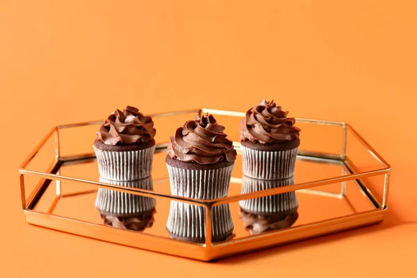 Tray Tasty Chocolate Cupcakes Color Background — Stock Photo, Image