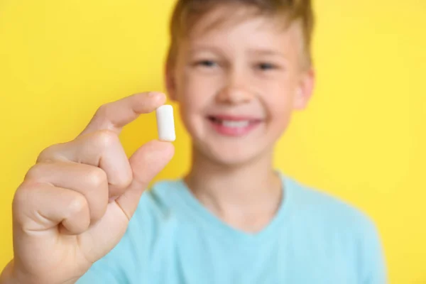 Little Boy Chewing Gum Yellow Background Closeup — Fotografia de Stock