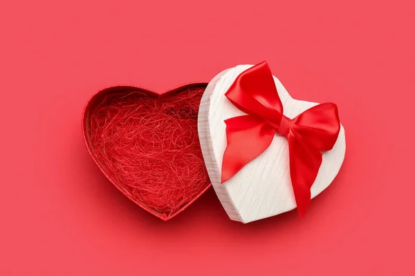 Gift Box Valentine Day Red Background — Stock Photo, Image