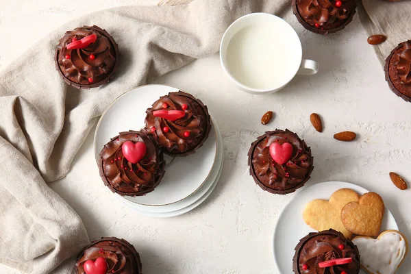 Tasty Chocolate Cupcakes Valentine Day Cup Milk Light Background — стокове фото