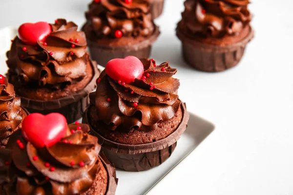 Plate Tasty Chocolate Cupcakes Valentine Day Light Background Closeup — Stock Photo, Image