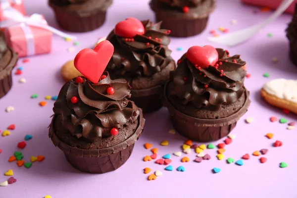 Tasty Chocolate Cupcakes Valentine Day Sprinkles Purple Background Closeup — Stock Photo, Image
