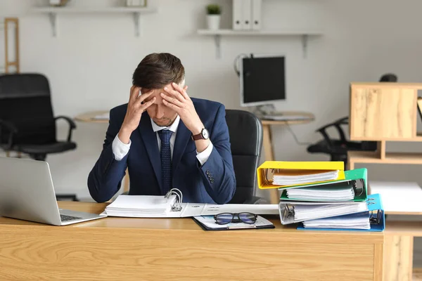 Tired Businessman Working Documents Office — Stock Photo, Image