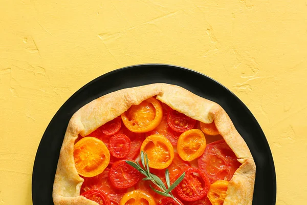 Plate Tasty Tomato Galette Beige Background — Stock fotografie