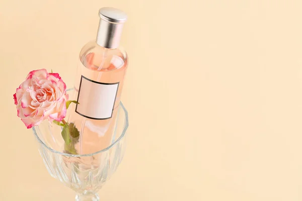 Perfume Glass Rose Valentine Day Beige Background — Stock Photo, Image