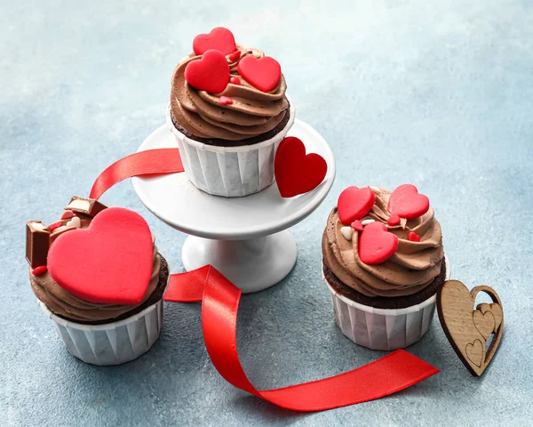 Tasty Chocolate Cupcakes Valentine Day Blue Background — Zdjęcie stockowe