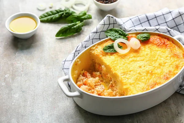 Baking Dish Tasty English Fish Pie Grey Background — Foto Stock