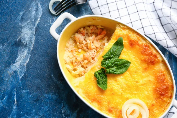 Baking Dish Tasty English Fish Pie Blue Background Closeup — Stock Photo, Image