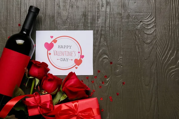 Composición Con Botella Vino Rosas Tarjeta Para San Valentín Sobre — Foto de Stock
