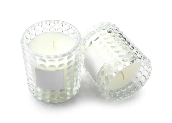 Velas Cera Bonitas Suportes Vidro Isolados Fundo Branco — Fotografia de Stock