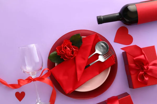 Beautiful Table Setting Valentine Day Gift Boxes Bottle Wine Purple — Stock Photo, Image