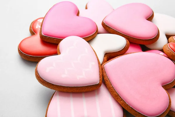 Biscuits Savoureux Forme Coeur Sur Fond Clair Gros Plan — Photo