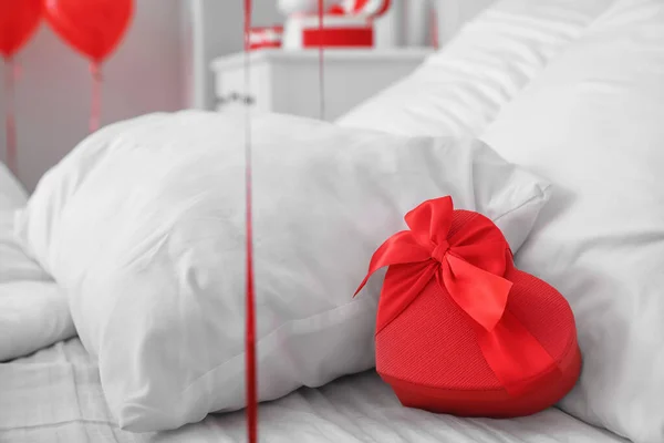 Gift Valentine Day Bed — Stock Photo, Image