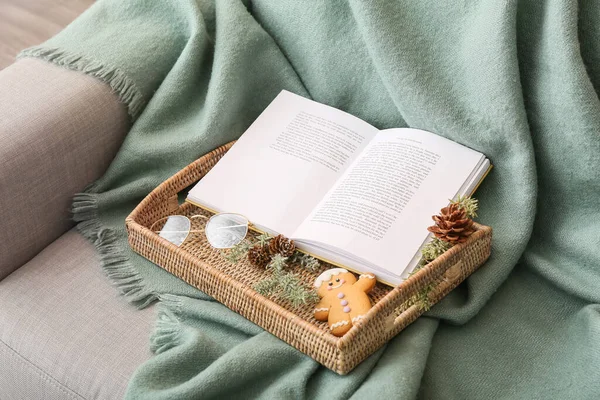 Wicker Tray Opened Book Eyeglasses Cookie Winter Decor Sofa — Stock Photo, Image