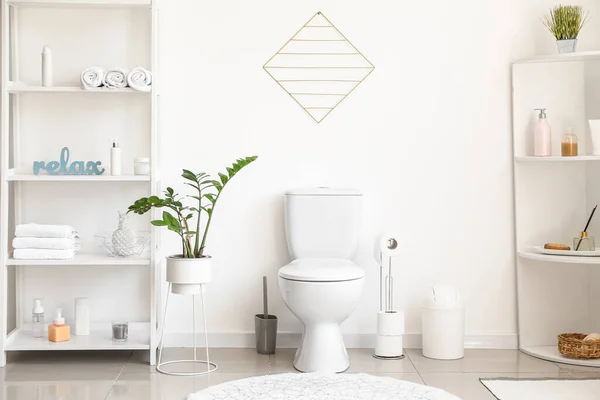 Interior Dari Gaya Modern Toilet Dengan Toilet Mangkuk — Stok Foto