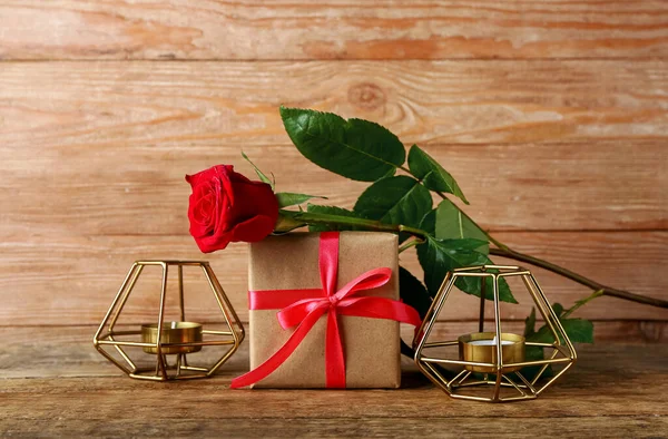 Valentine Day Gift Rose Candles Table — Stock Photo, Image