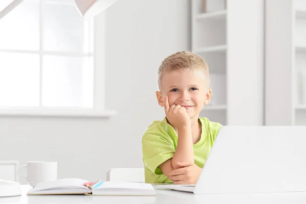 Adorable Little Boy Laptop Home — Stock Photo, Image