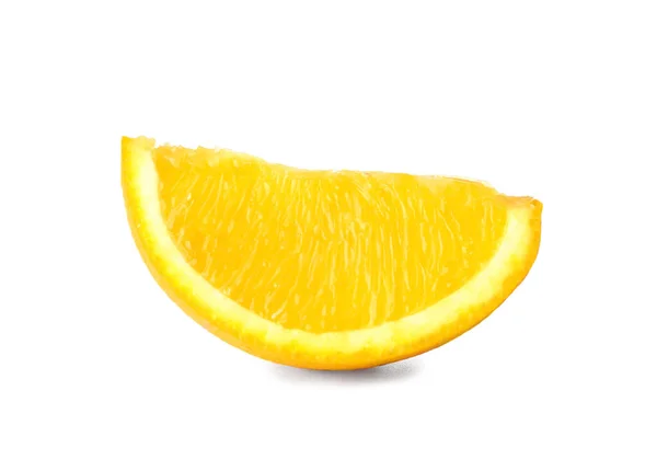 Кусок Свежего Апельсина Белом Фоне — стоковое фото