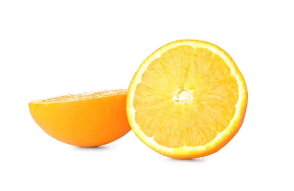 Laranja Corte Fresco Isolada Sobre Fundo Branco — Fotografia de Stock