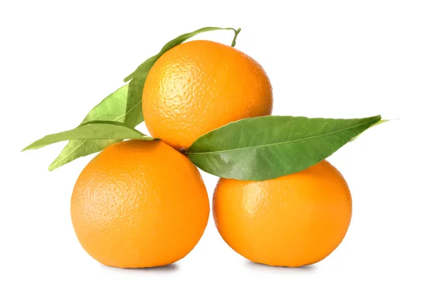 Hela Apelsiner Vit Bakgrund — Stockfoto
