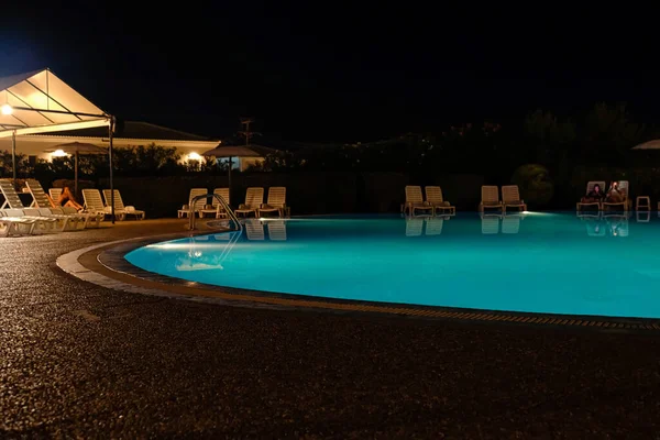 Beautiful Swimming Pool Modern Hotel Night — Stock Photo, Image