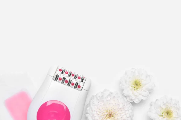 Modern Epilator Flowers Wax Strip White Background — Stock Photo, Image