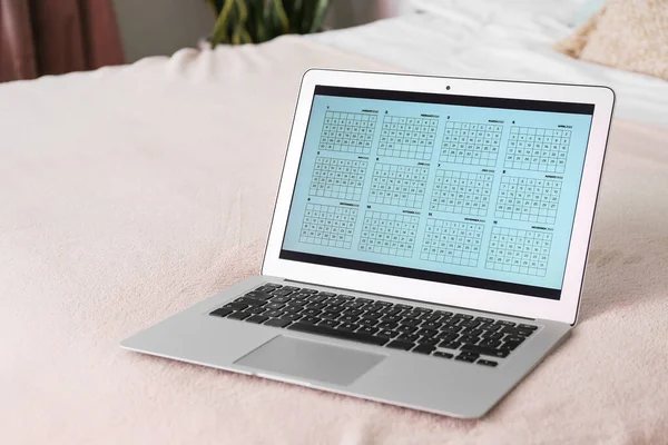 Laptop Calendar Bed Room — Stock Photo, Image