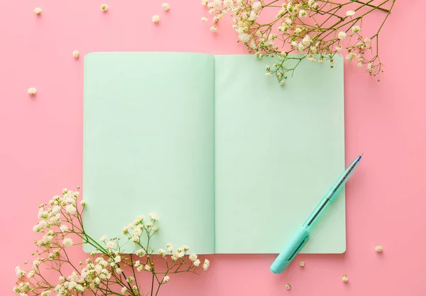 Blank Notebook Pen Gypsophila Flowers Pink Background — Stock Photo, Image