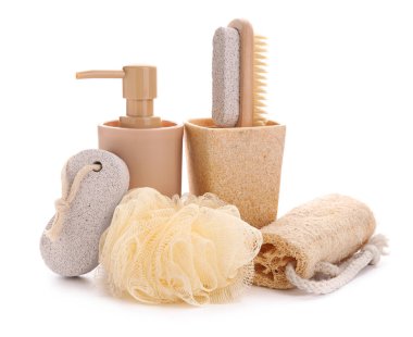 Beyaz arka plan üzerinde izole Banyo Aksesuar seti