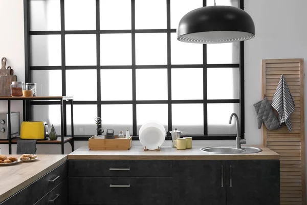 Modern Kitchen Grey Furniture Utensils Big Window — Stock Photo, Image