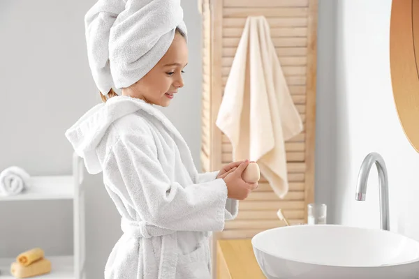 Cute Little Girl Washing Hands Bathroom — Stock Photo, Image