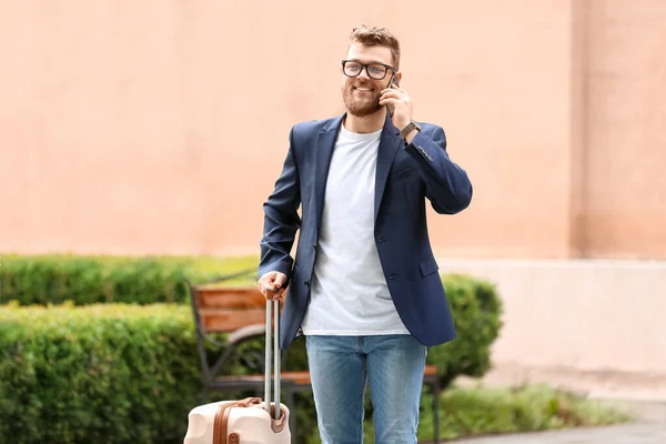 Handsome Young Man Suitcase Talking Mobile Phone Outdoors — Stock Photo, Image