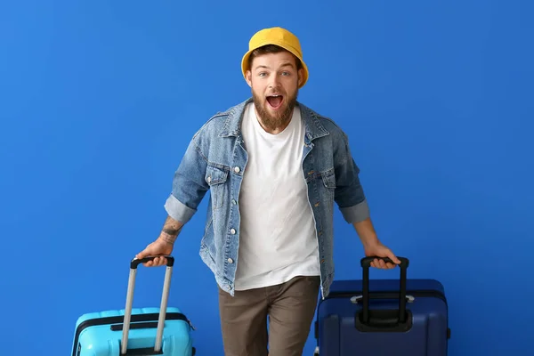 Happy Young Man Panama Hat Suitcases Blue Background — Stock Photo, Image