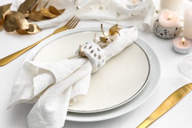 Düğün için güzel bir masa, yakın plan.