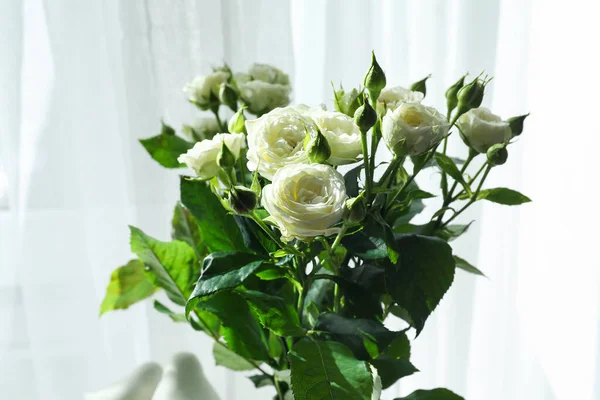 Bouquet Beautiful Fresh Roses Room Closeup — Stock Photo, Image